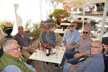 Entrega del título de honor a diez socios de El Casino de Telde (Foto TA)